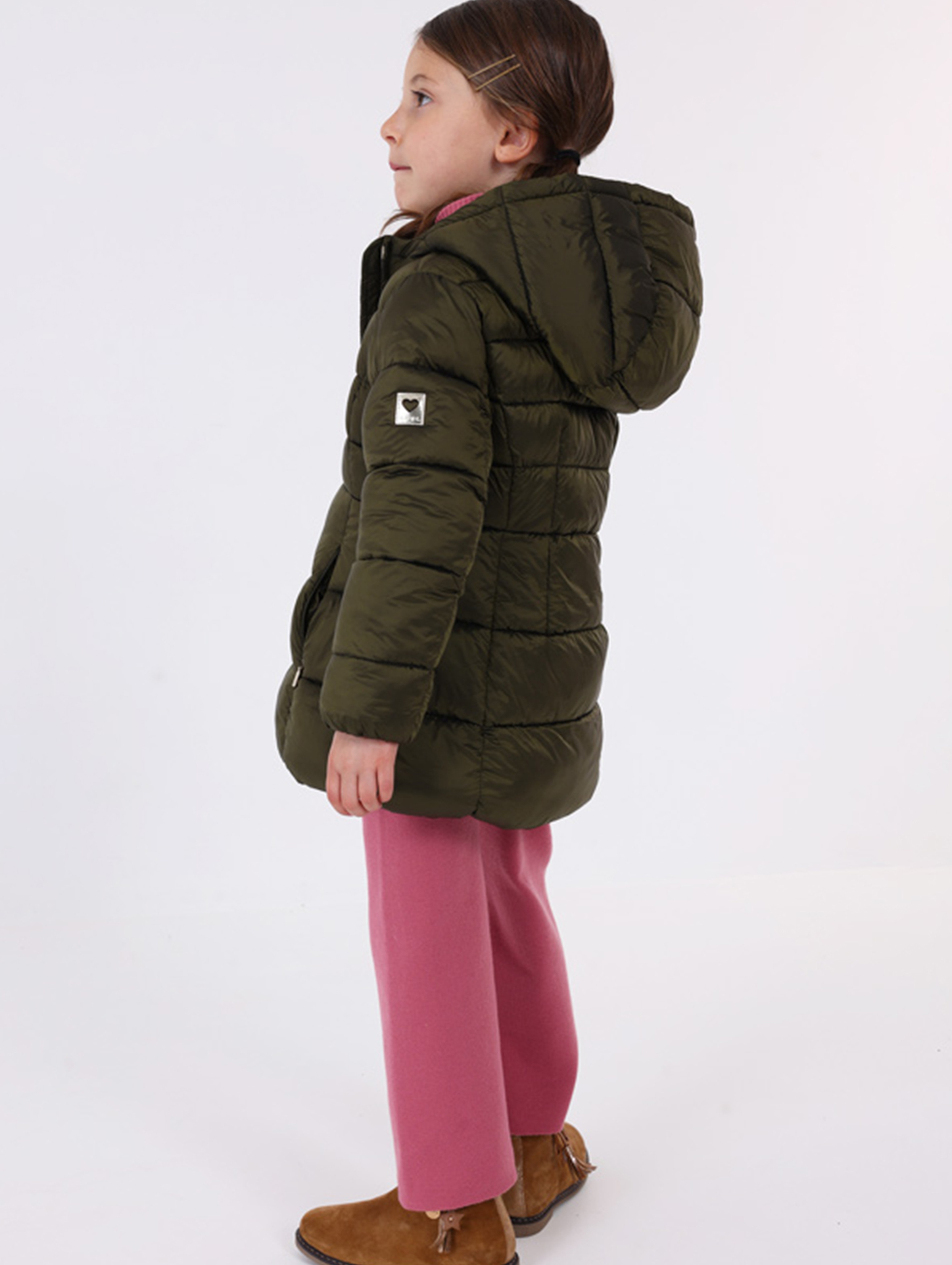 Zielona pikowana kurtka dziewczęca zimowa