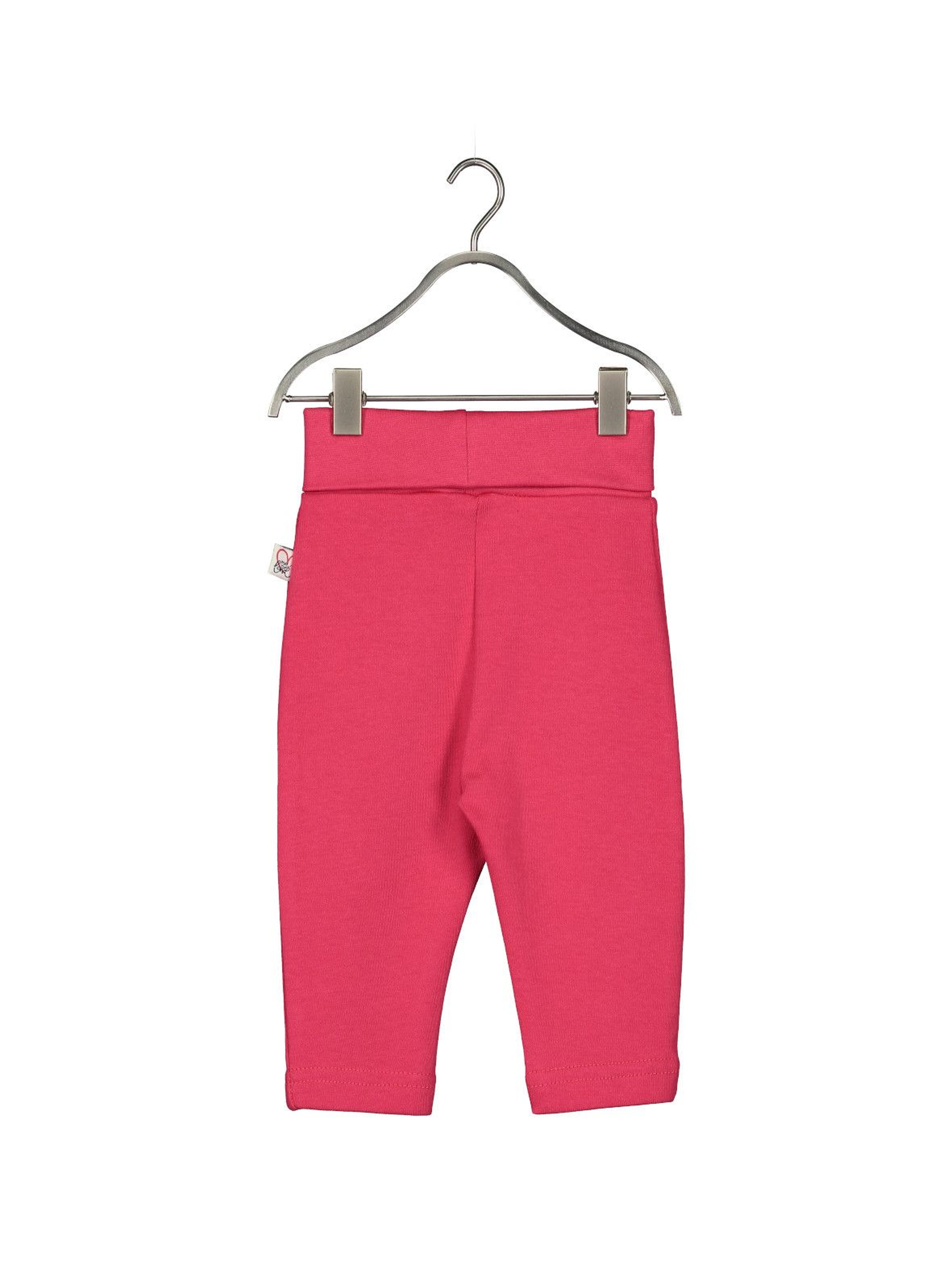 Dresowe spodnie dla niemowlaka- czerwone z serduszkami na kolanach
