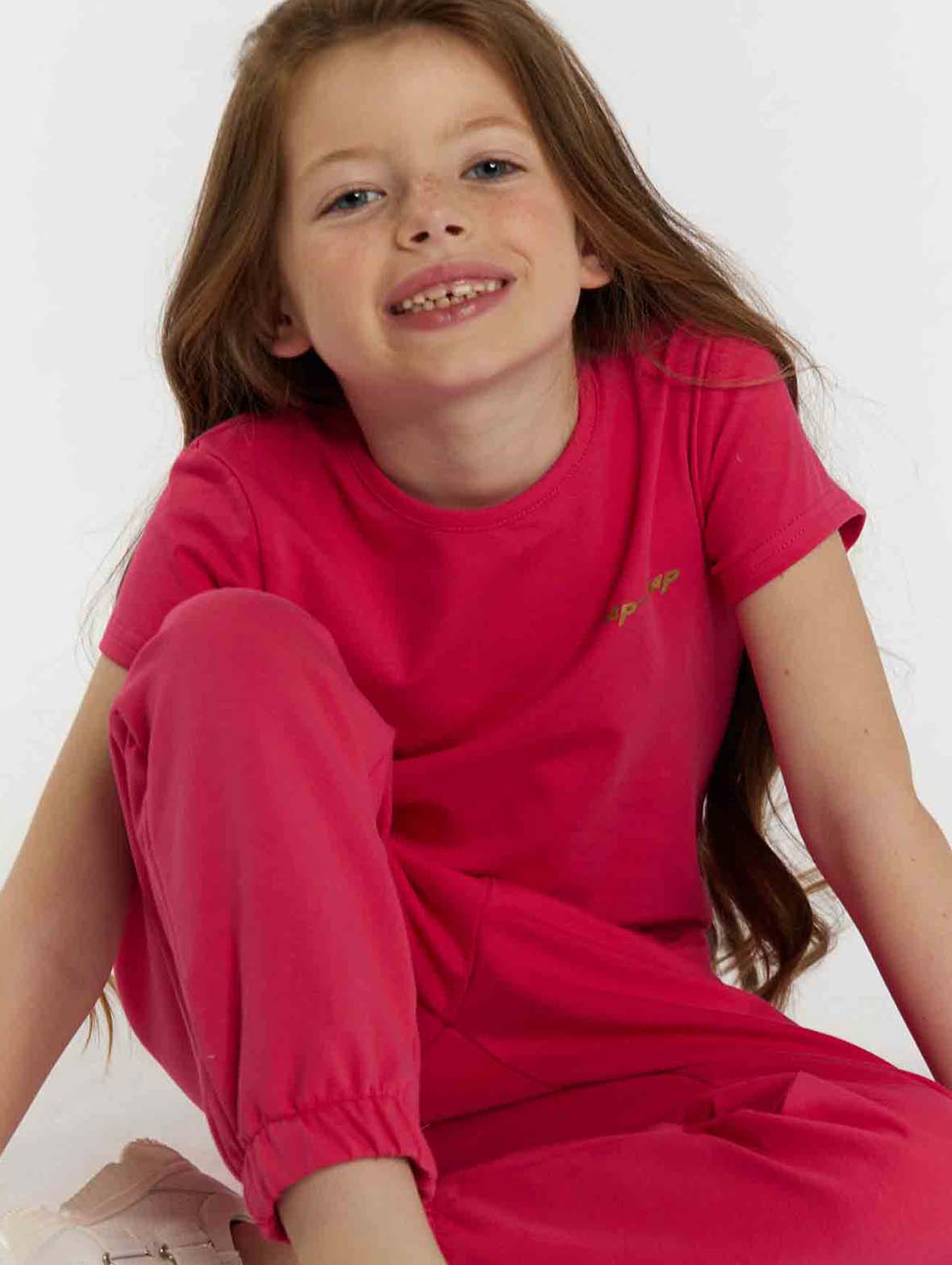 T-shirt fuksja dla małej dziewczynki z napisem Tup Tup