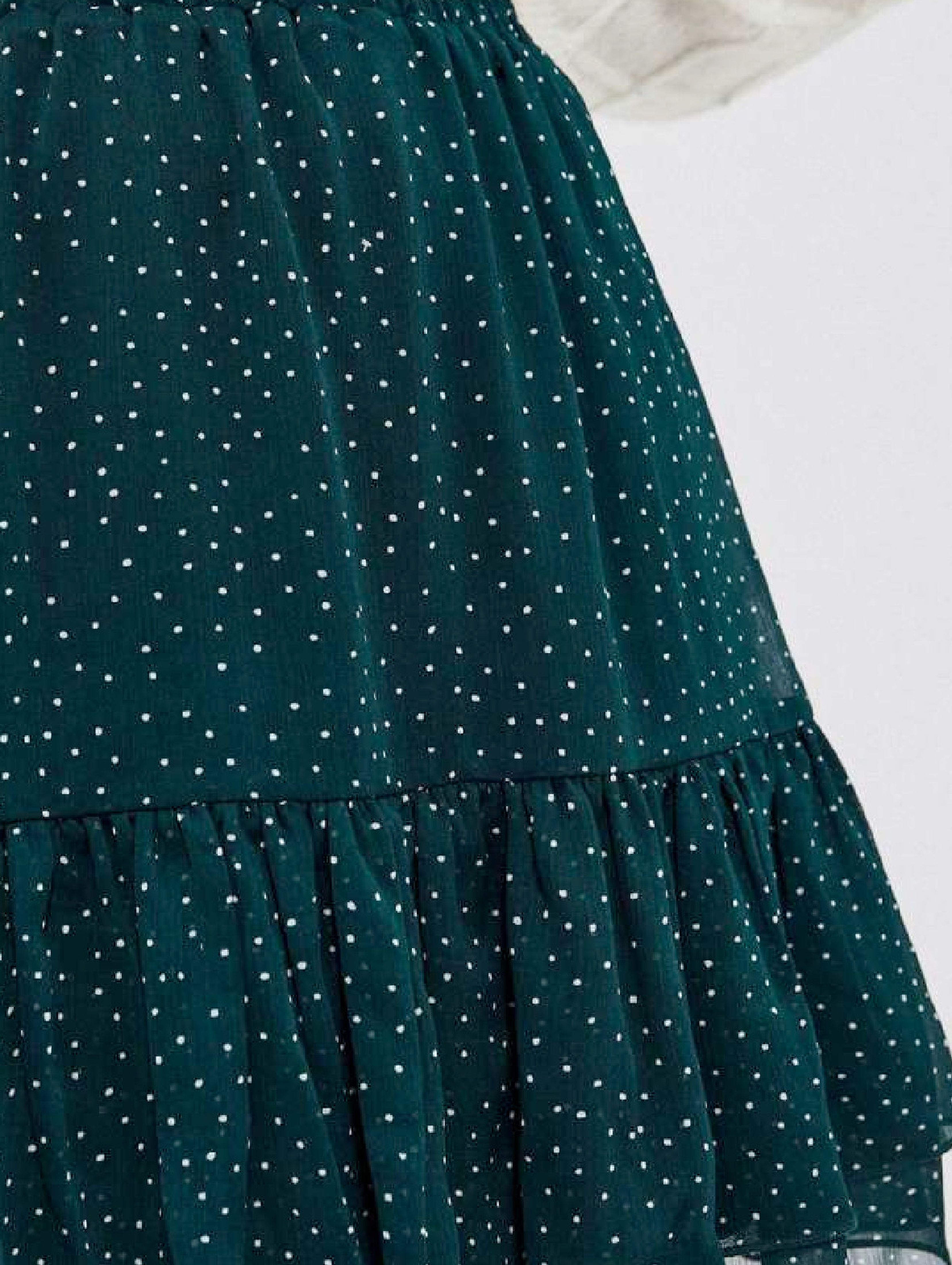 Zielona spódnica damska w groszki z falbanką- mini