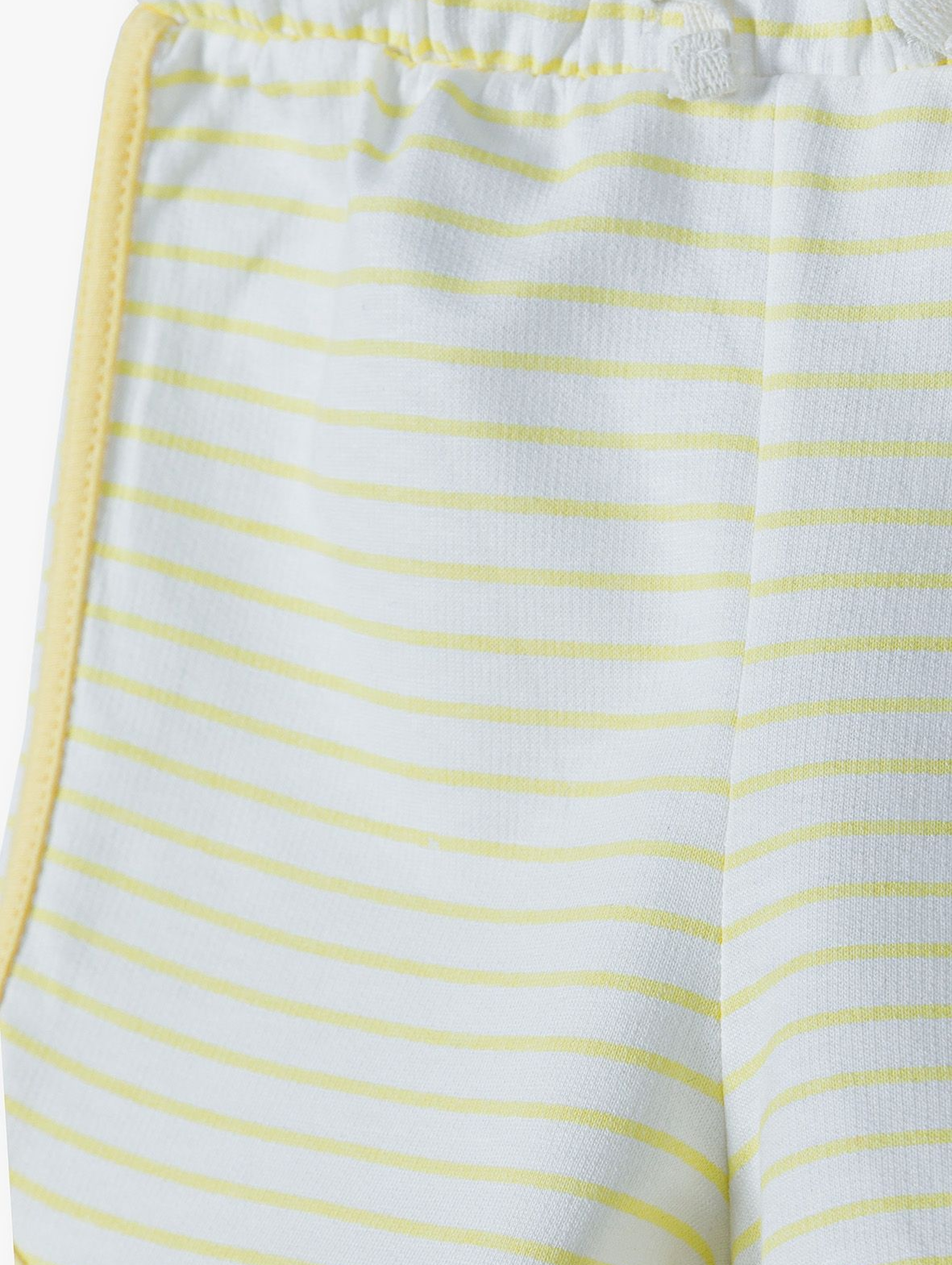 Bawełniane szorty dla niemowlaka - żółte