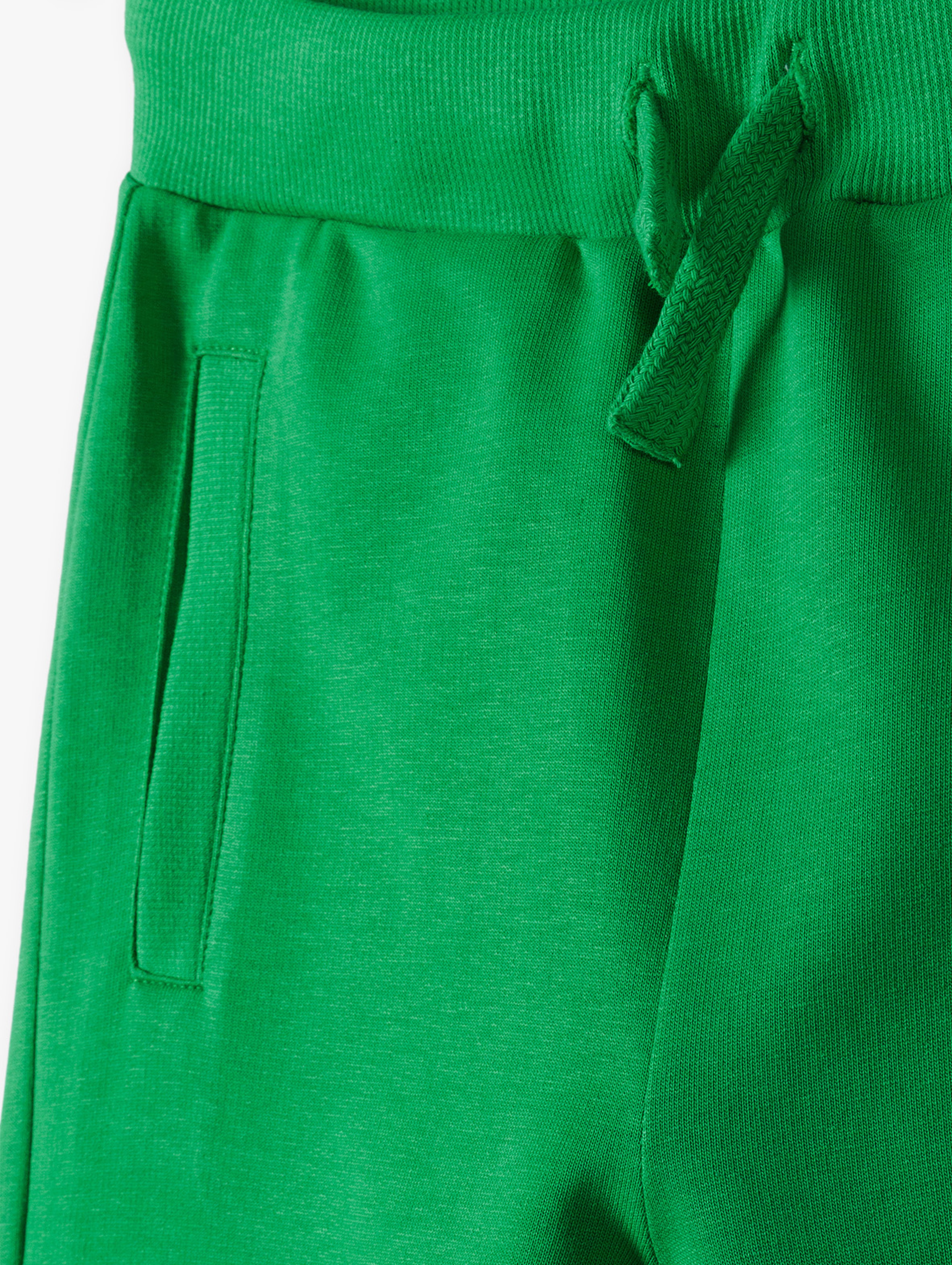 Zielone dresowe spodnie slim dla dziecka - 5.10.15.