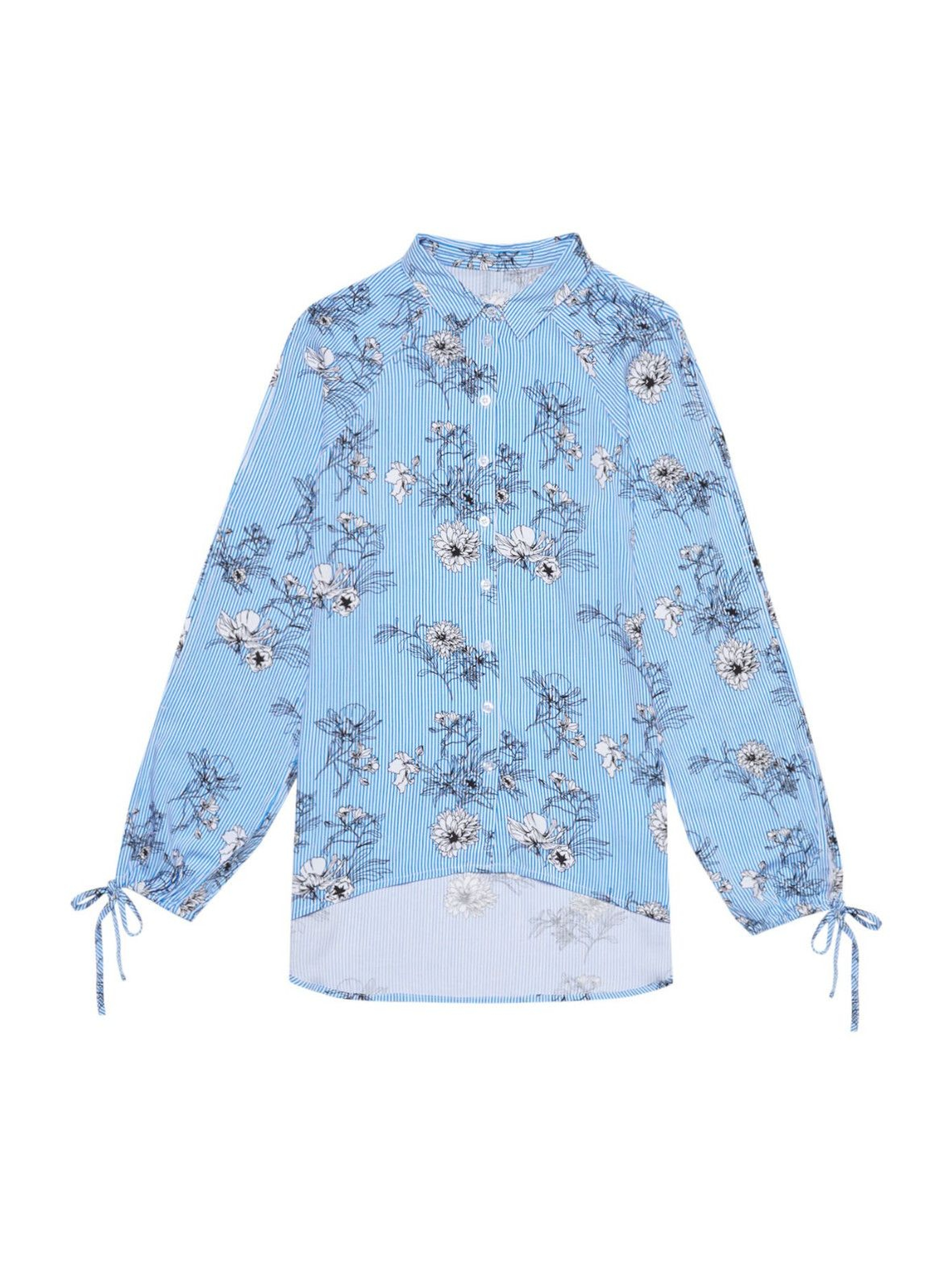Długa koszula z kwiatowym motywem- niebieska