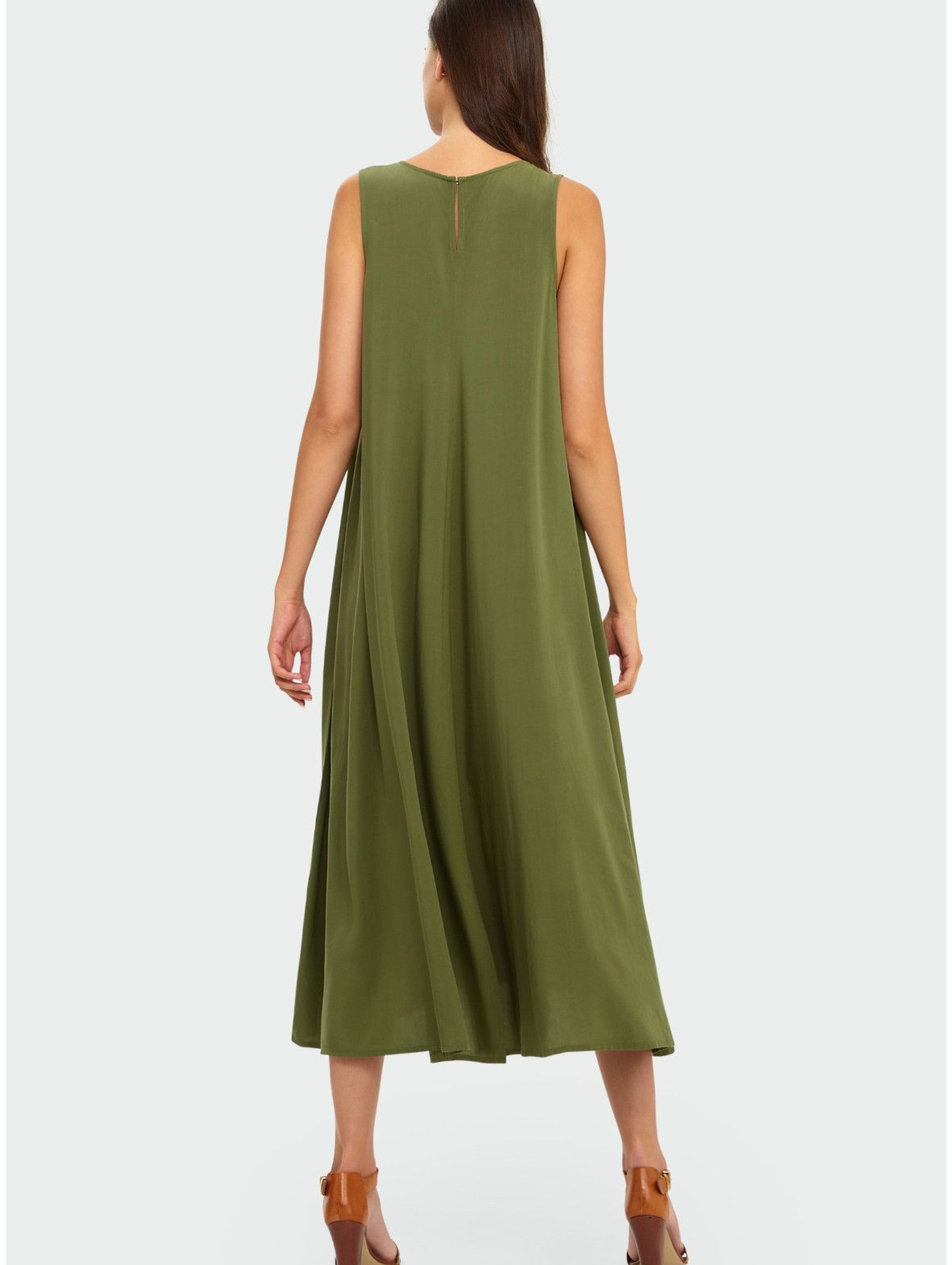 Zielona długa sukienka damska na grube ramiączka