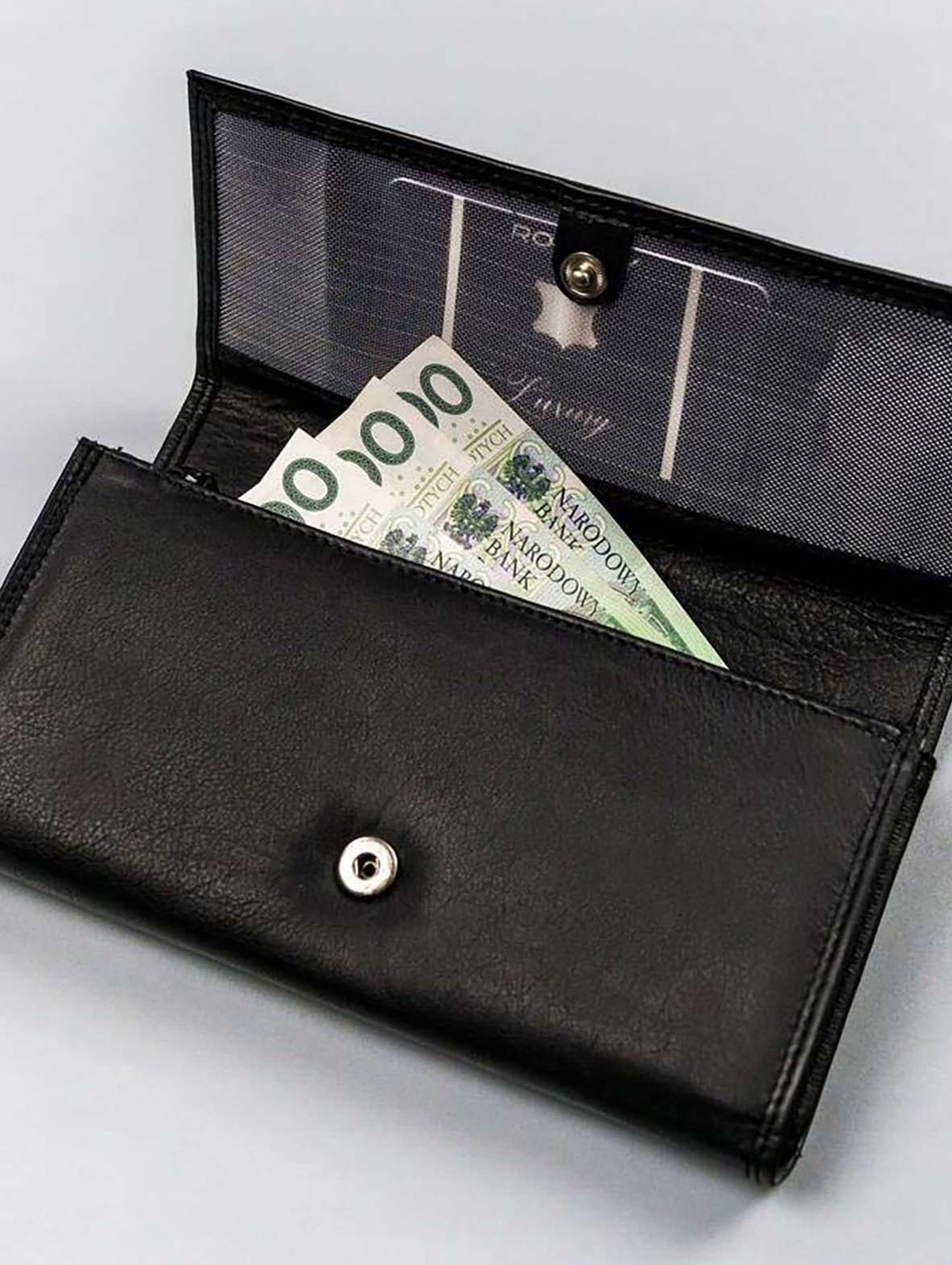 Duży, skórzany portfel unisex na zatrzask - 4U Cavaldi
