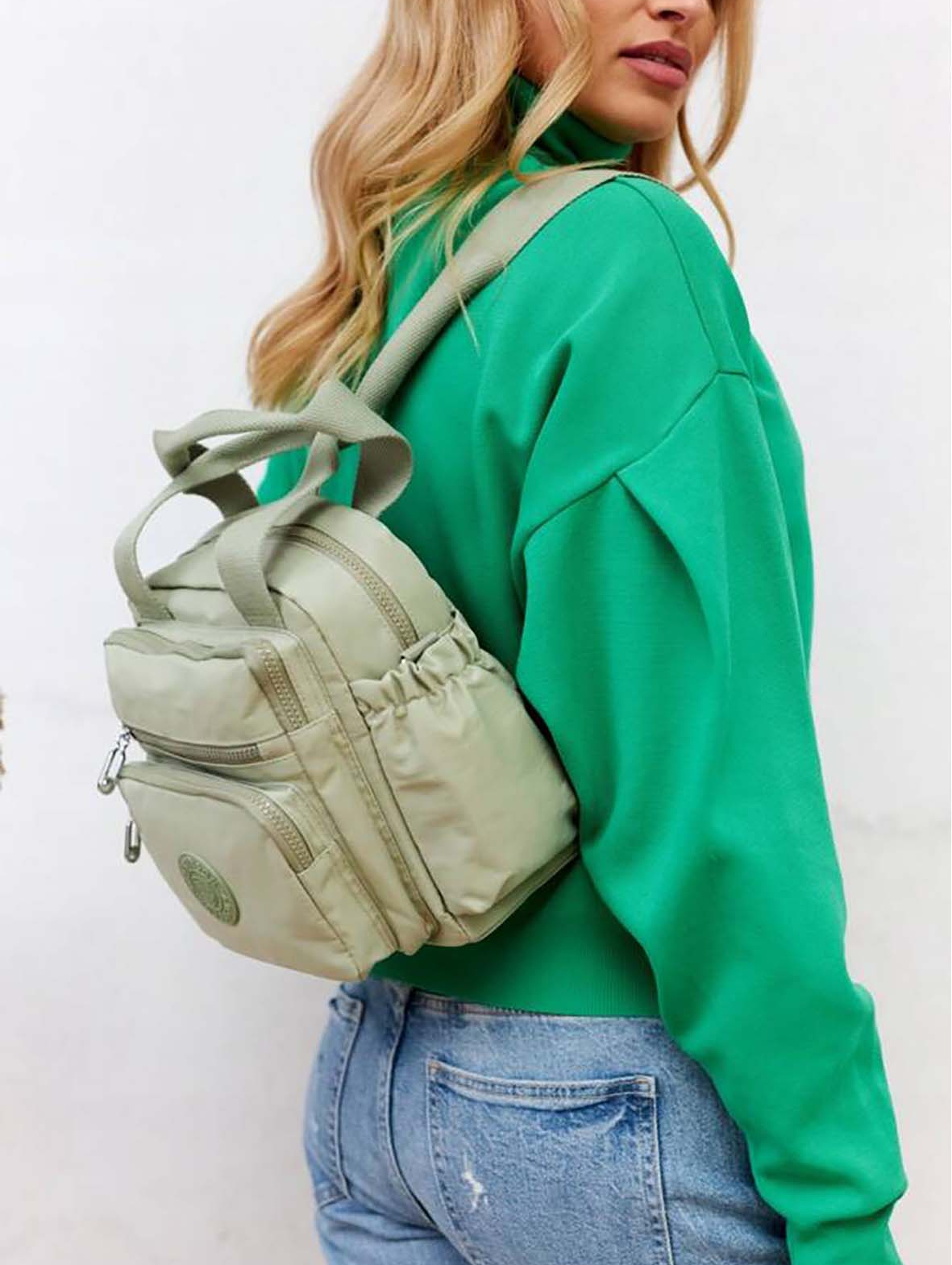 Praktyczny torboplecak damski zielony - Peterson