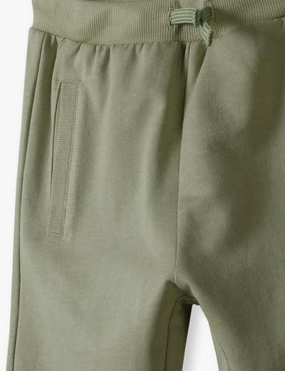 Dresowe spodnie regular dla chłopca - zielone - 5.10.15.