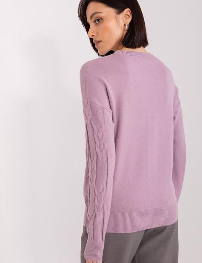 Sweter damski z warkoczami i długim rękawem fioletowy