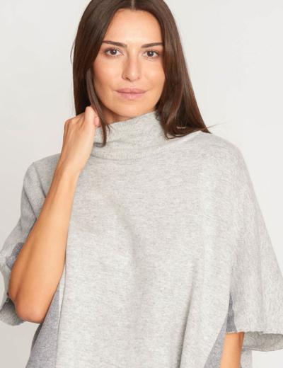 Szary sweter- ponczo