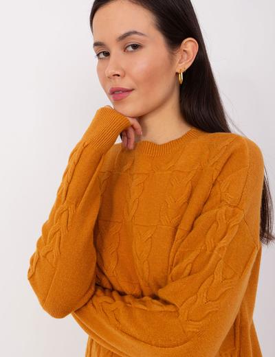 Sweter z warkoczami o luźnym kroju ciemny żółty