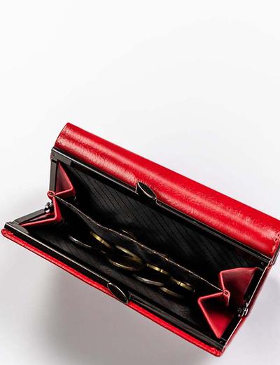 Pojemny portfel damski czerwony ze skóry naturalnej i ekologicznej - Rovicky