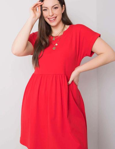 Bawełniana sukienka luźna plus size czerwona