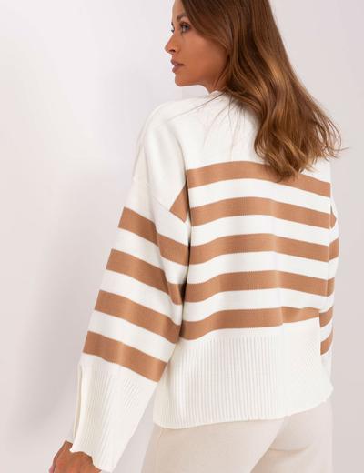 Ecru-camelowy damski sweter oversize w paski