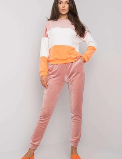 Różowy komplet welurowy damski- bluza i spodnie