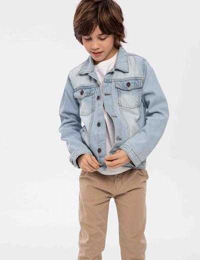 Jasnoniebieska kurtka jeansowa dla chłopca