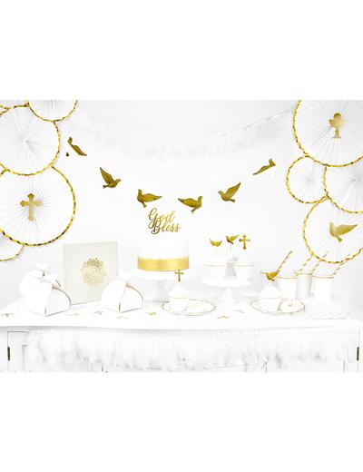 Białe rozety dekoracyjne ze złotyi brzegami