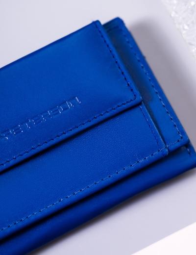 Mały, skórzany portfel damski z systemem RFID Protect Peterson- niebieski