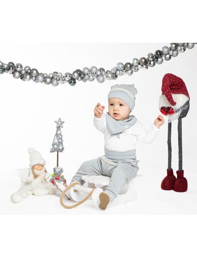 Komplet świąteczny niemowlęcy czapka, apaszka, body, spodnie - biało - szary