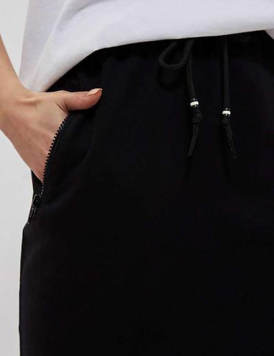 Bawełniana krótka spódnica czarna