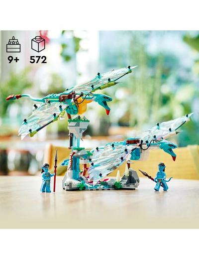 Klocki LEGO Avatar 75572 - Pierwszy lot na zmorze Jake’a i Neytiri