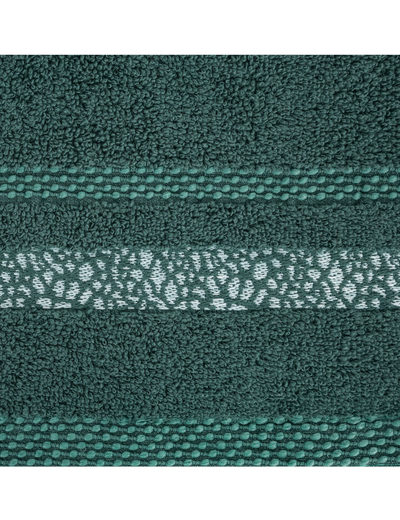 Ciemnozielony ręcznik z ozdobnymi pasami 50x90 cm