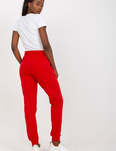 Czerwone dresowe spodnie basic jogger