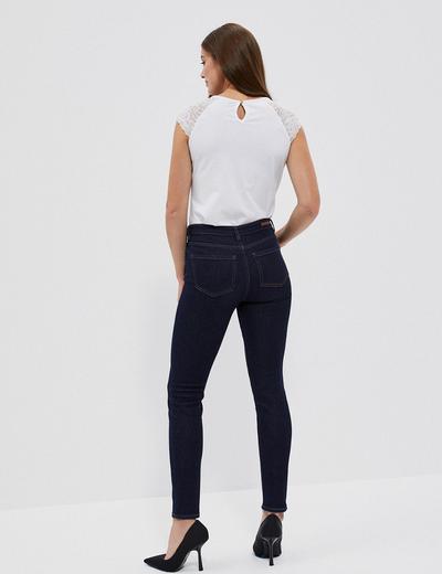 Spodnie jeansowe damskie z prostą nogawką