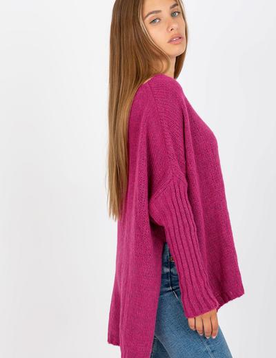 Fuksjowy sweter oversize z warkoczem OCH BELLA