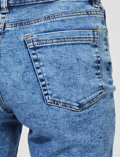 Szorty damskie jeansowe z przetarciami  - niebieskie