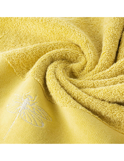Żółty ręcznik 50x90 cm z haftowaną ważką