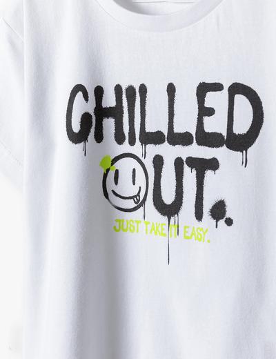 Biała koszulka bawełniana chłopięca- Chilled out