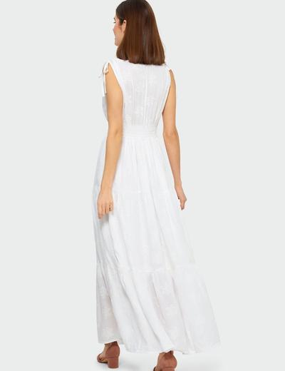 Długa biała wiskozowa sukienka z falbanami