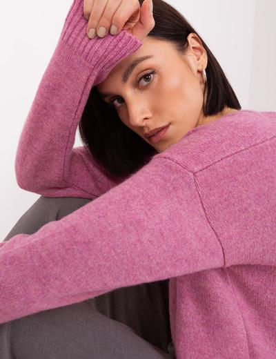 Luźny sweter damski jasny fioletowy