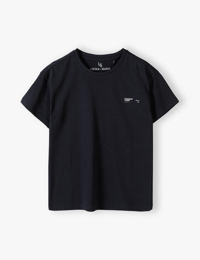 Czarny t-shirt bawełniany chłopięcy z nadrukiem z tyłu