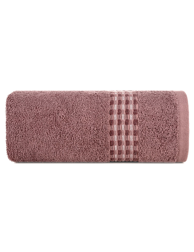 Różowy ręcznik ze zdobieniami 50x90 cm