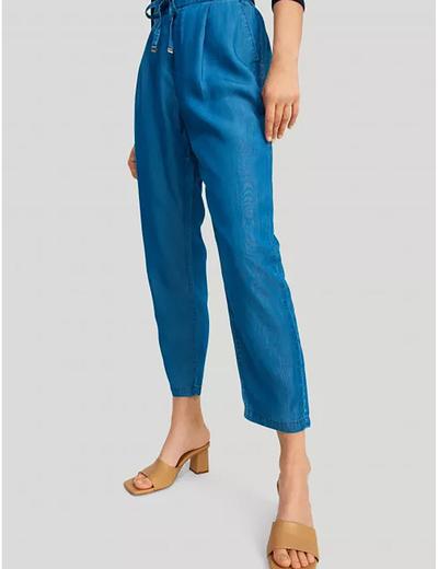 Jeansowe luźne spodnie damskie - niebieskie