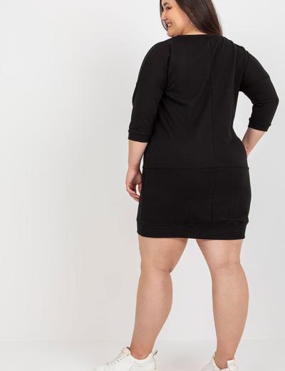 Czarna dresowa sukienka plus size z kieszeniami