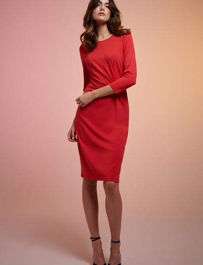 Sukienka z przeplotem czerwona
