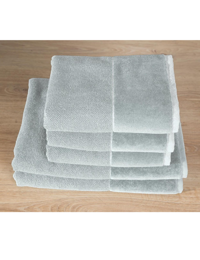Jasnoszary ręcznik 50x90 cm z ozdobnym pasem