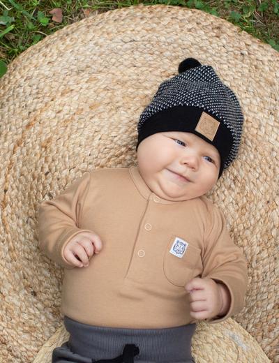 Bawełniana czapka niemowlęca  z pomponem - czarna
