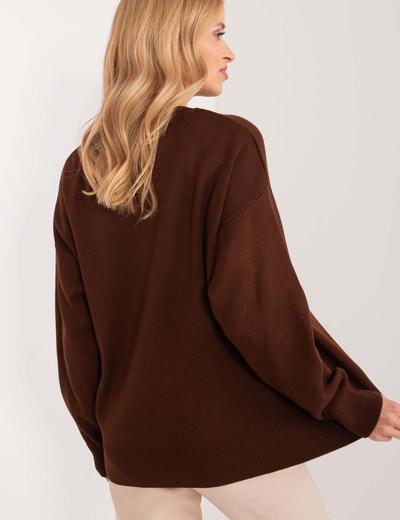 Sweter klasyczny o kroju oversize ciemnobrązowy