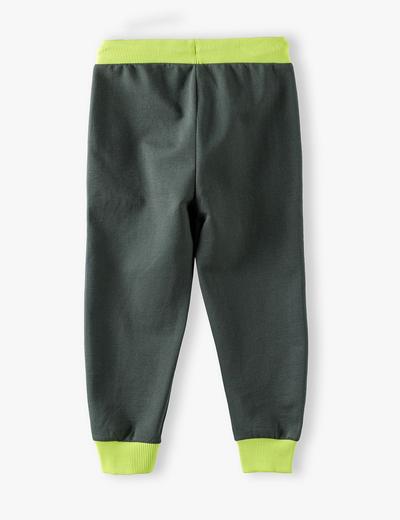 Spodnie dresowe zielone z kontrastowymi wstawkami