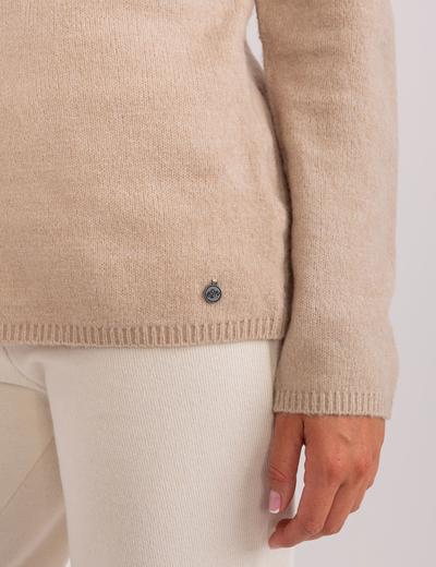 Ciemnobeżowy sweter klasyczny ze ściągaczami