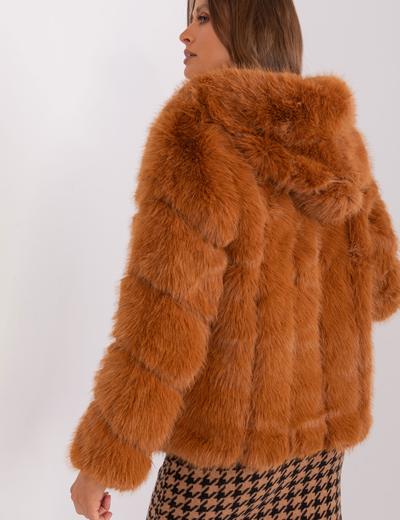 Damska kurtka futrzana z kapturem jasny brązowy