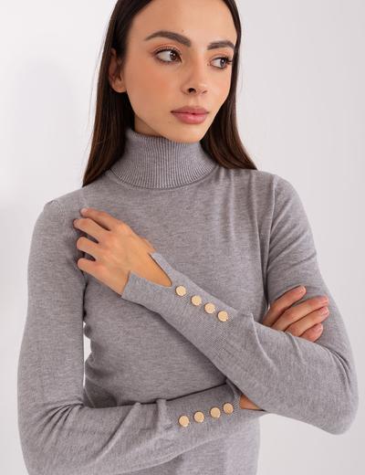 Szary damski sweter z golfem i długim rękawem