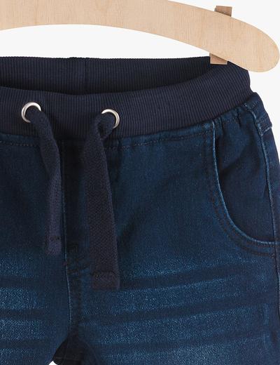 Spodnie jeansowe chłopięce-granatowe