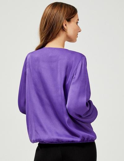 Koszula damska z głebokim dekoltem - fioletowa