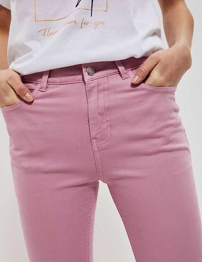 Klasyczne spodnie damskie różowe
