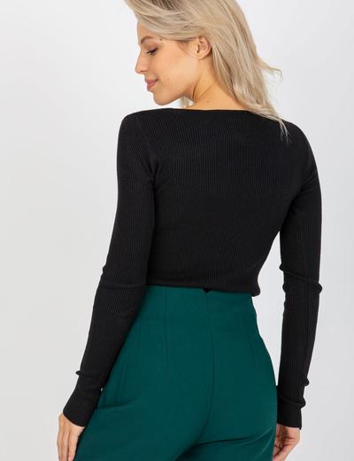Czarny prążkowany sweter klasyczny z dekoltem V