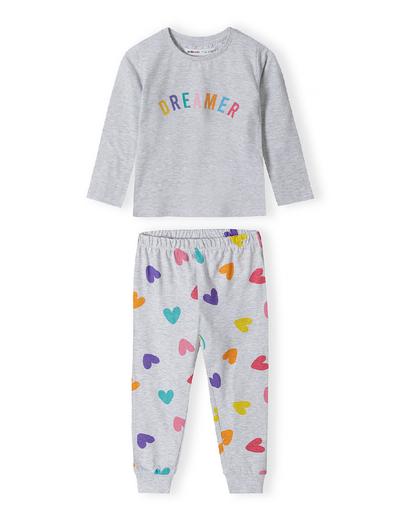Piżama z długim rękawem oraz kolorowym napisem i spodniami w serca dla dziewczynki